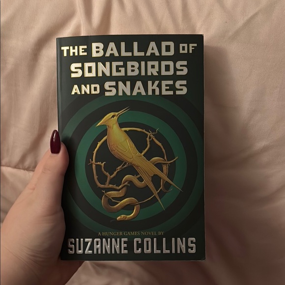 Hunger Games Trilogy Book BN - Picture 1 of 5
